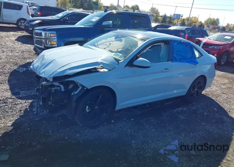 2025 Volkswagen Jetta 1.5T Se from USA, damaged, VIN 3VW7X7BU6SM035691